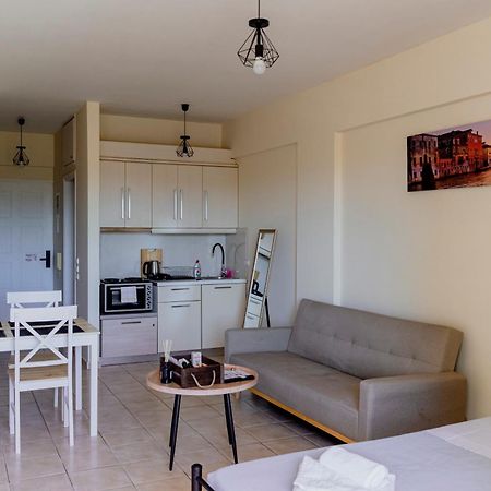 Ferienwohnung Cozy Nights Messíni Exterior foto