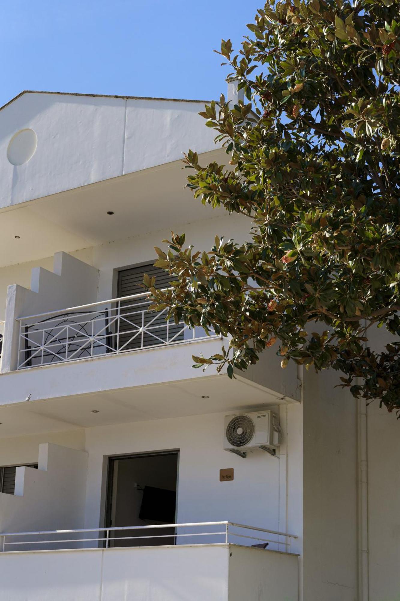 Ferienwohnung Cozy Nights Messíni Exterior foto